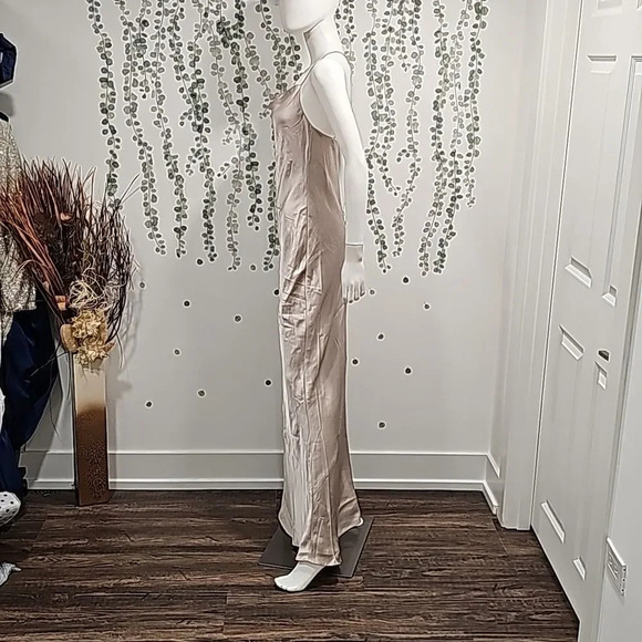 Show Me Your MuMu Tuscany Slip Maxi Dress in Show Me The Ring Luxe Sz M - Picture 4 of 10
